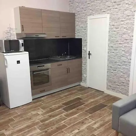 T2 35m2 Centre De Beaune Apartment